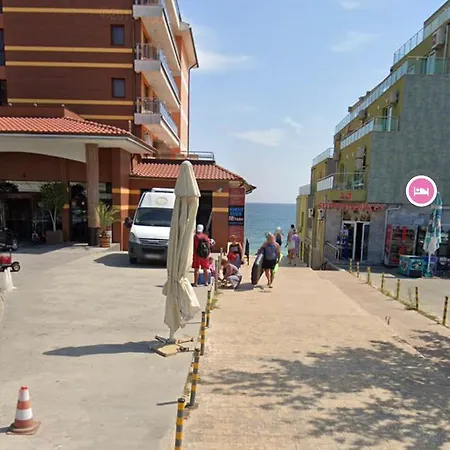 студио виго бийч * Nesebar